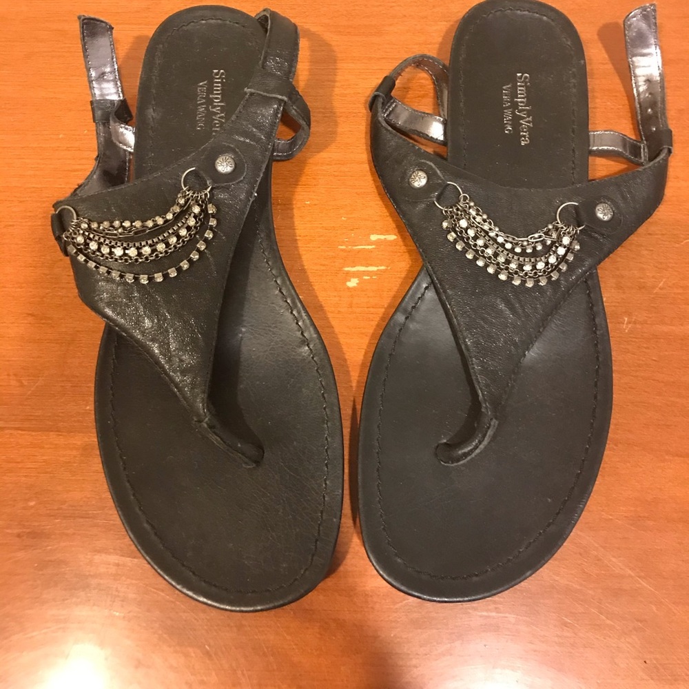 Simply Vera Vera Wang T Strap Sandals